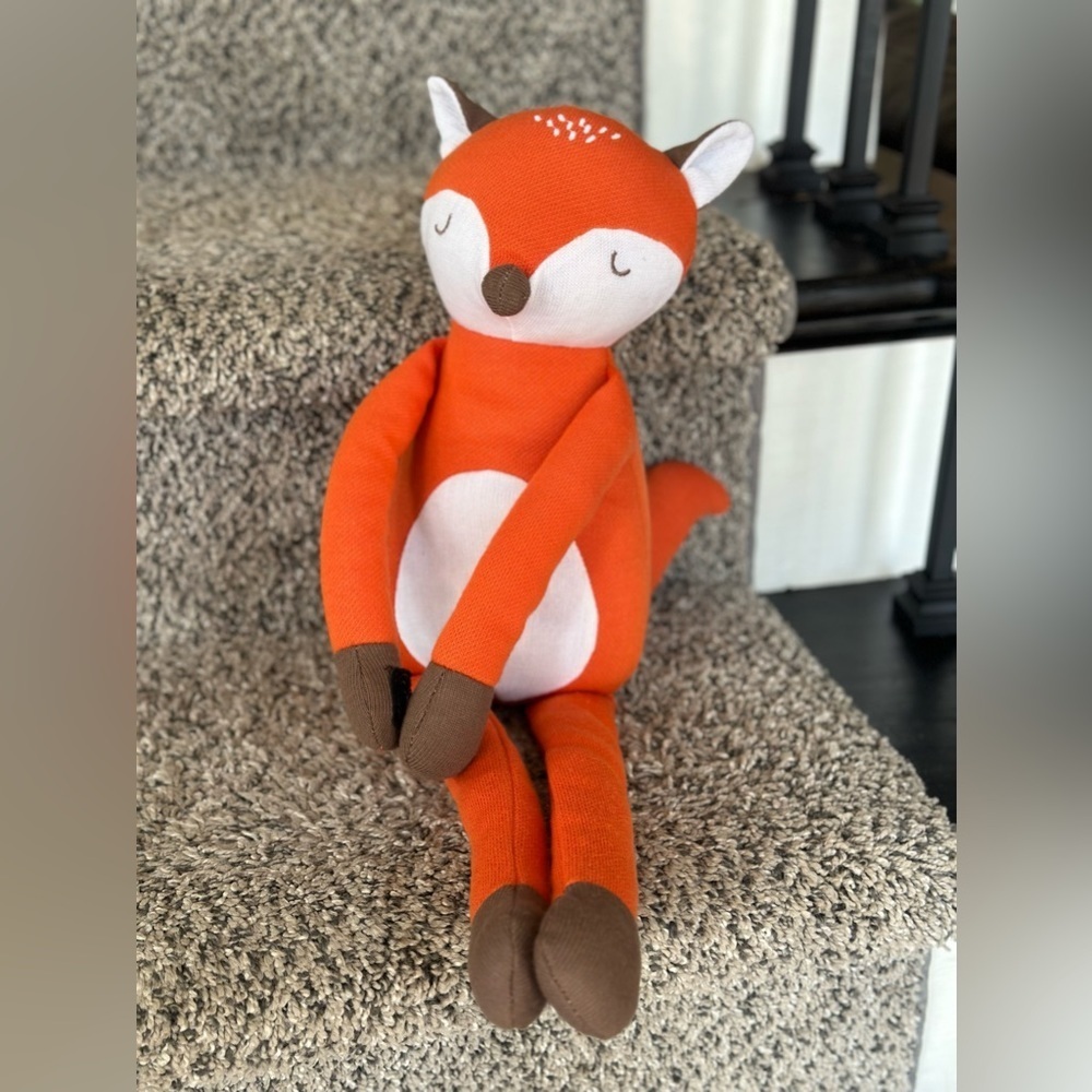 PILLOWFORT 11” x 5” ORANGE FOX STUFFED ANIMAL SUPER CUTE